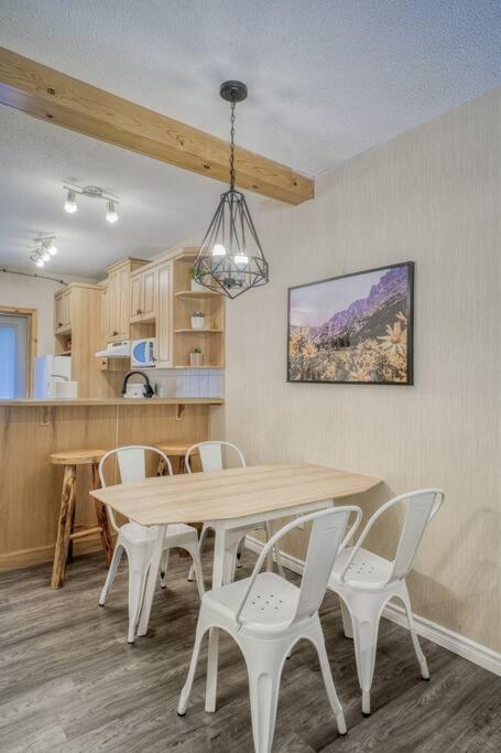 5 Mins To Banff - Cozy Townhome 2Br&2Bath - Banff Pass Included 坎莫尔 外观 照片